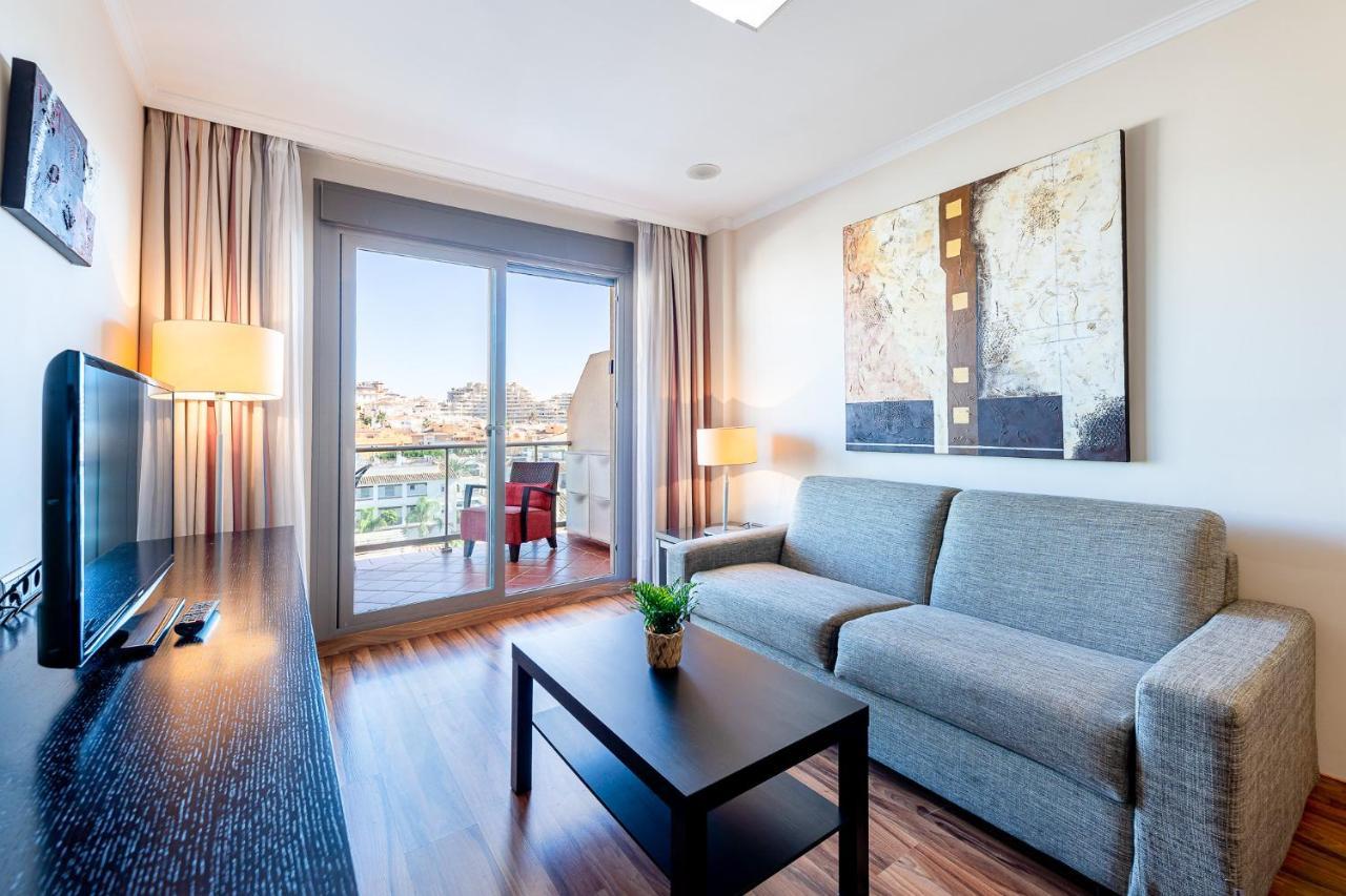 797 Holiday Rentals - Arcosur1- Moderno Apartamento Con Terraza Y Vistas Бенальмадена Экстерьер фото